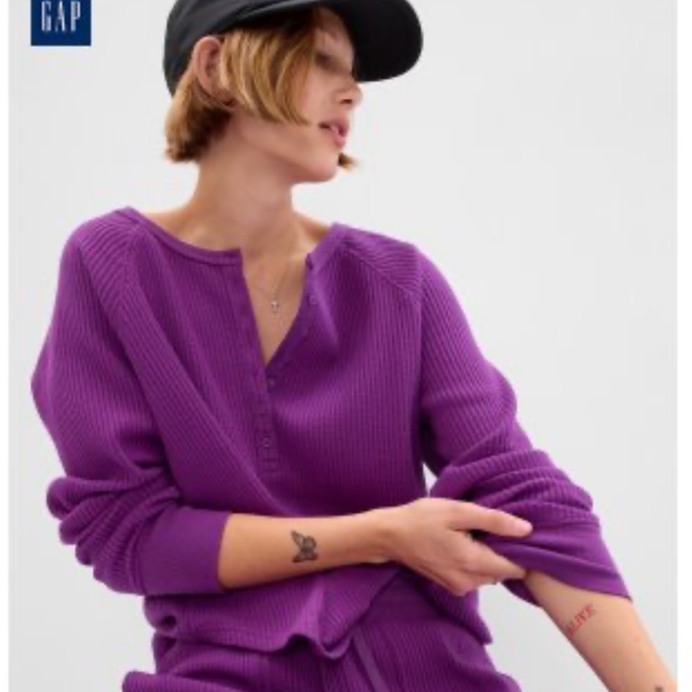 GAP WAFFLE RAGLAN HENLEY LONG SLEEVE RELAXED FIT PURPLE CUSTOMER FAVORITE MED - Picture 14 of 14